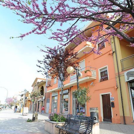 Il Leccio Bed & Breakfast Tortolì Екстериор снимка