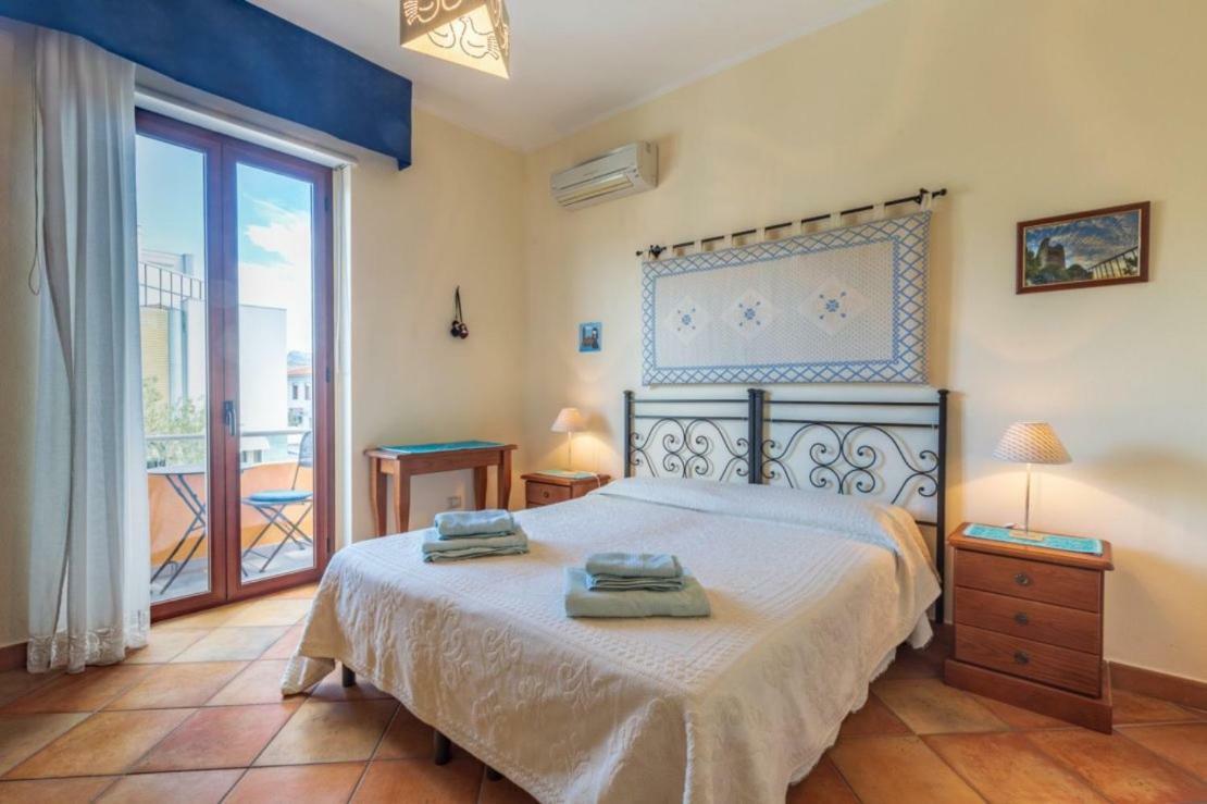Il Leccio Bed & Breakfast Tortolì Екстериор снимка