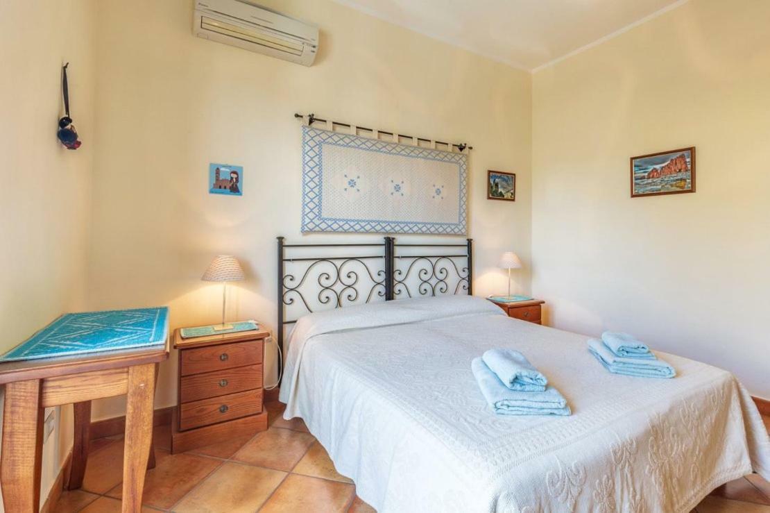 Il Leccio Bed & Breakfast Tortolì Екстериор снимка