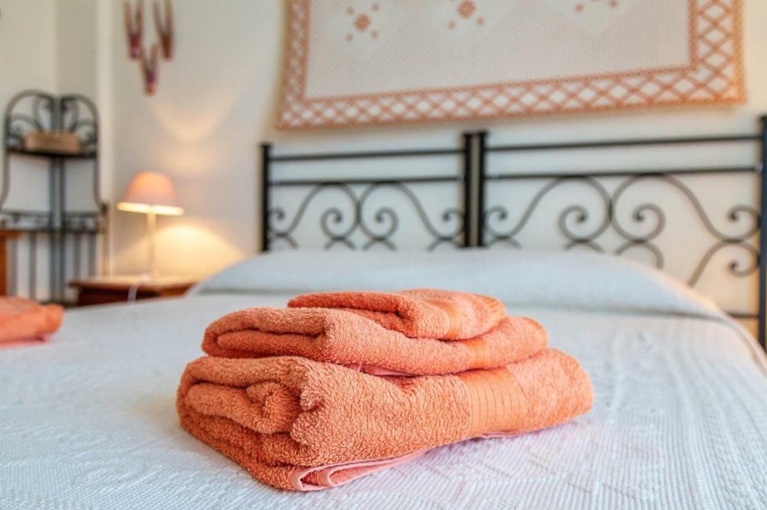 Il Leccio Bed & Breakfast Tortolì Екстериор снимка