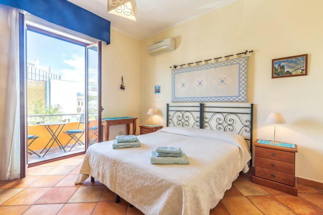 Il Leccio Bed & Breakfast Tortolì Екстериор снимка